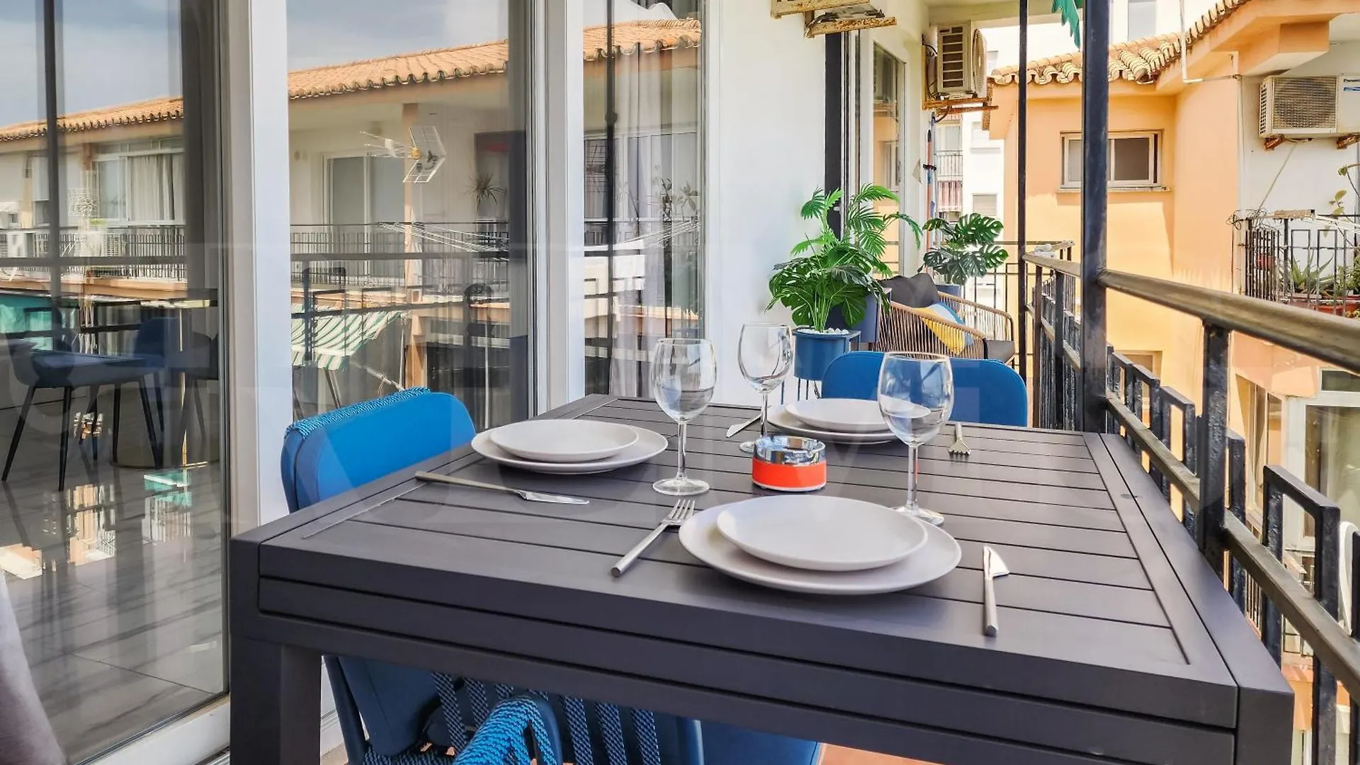 Apartman Sea-View Retreat 7 Minutes To The Beach Rems Benalmádena Spanyolország